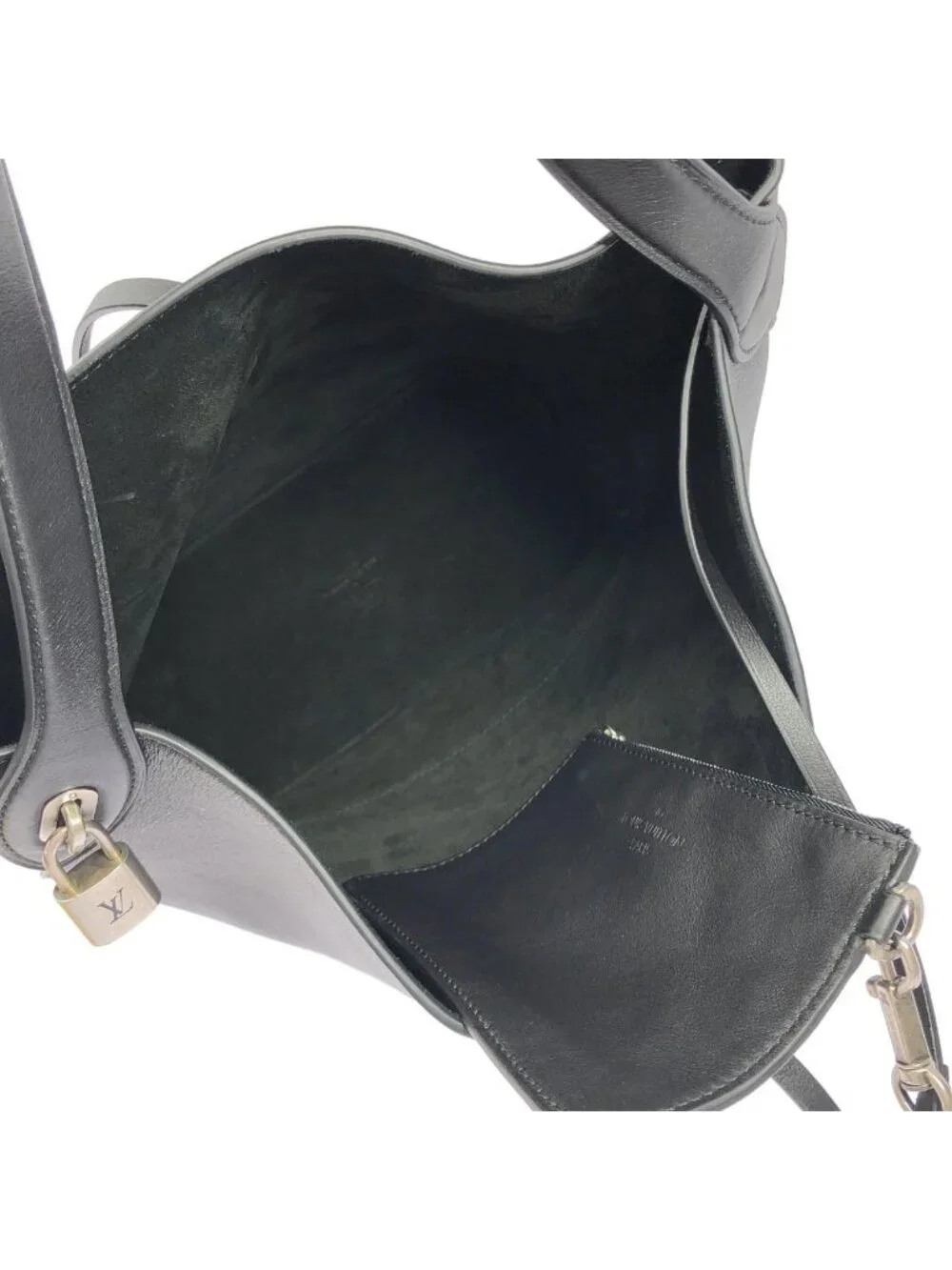Louis Vuitton Cuir Nuance GM Shoulder Bag